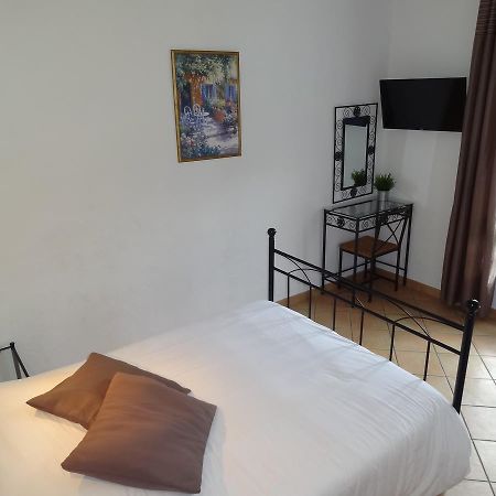 Hotel De La Plage Сен Тропе Екстериор снимка